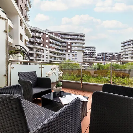 Nowoczesny & Klimatyzowany Z Parkingiem By Renters Cracóvia