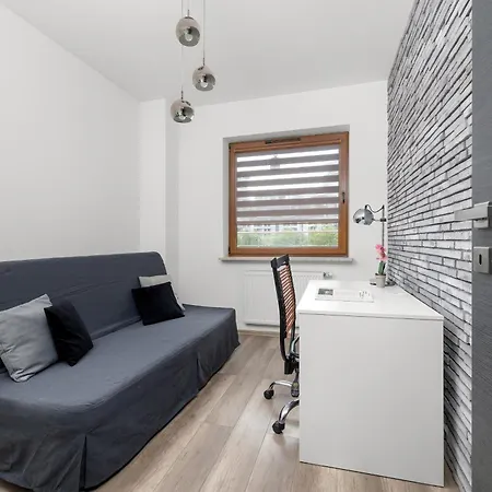 Apartamento Nowoczesny & Klimatyzowany Z Parkingiem By Renters Cracóvia